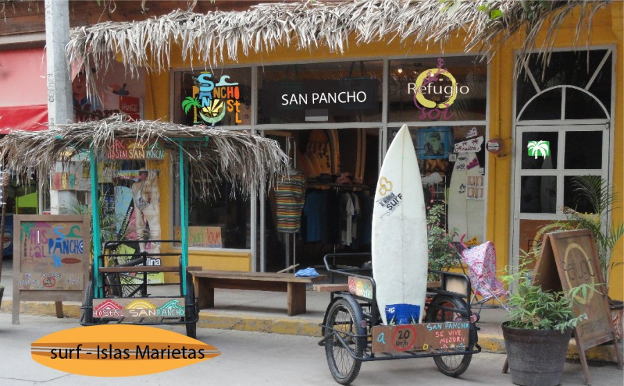 frente hostal y refugio-01